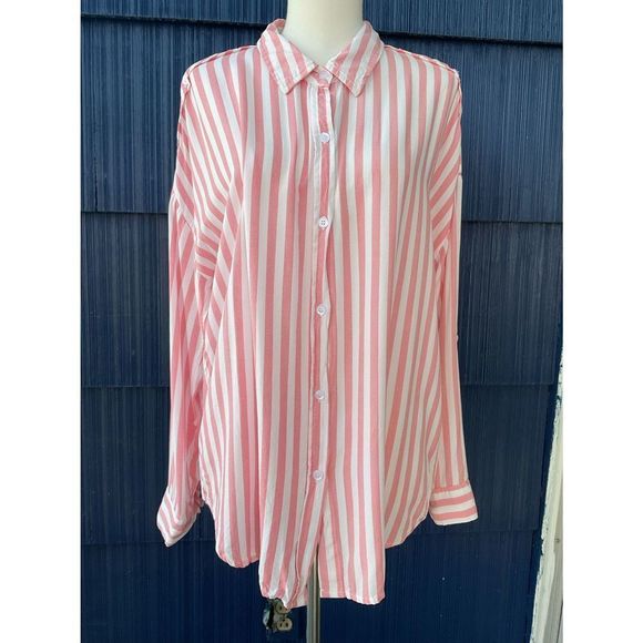 Fashion Nova vertical striped button up - Picture 1 of 4
